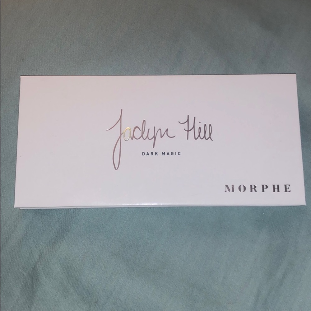 Morphe/Jaclyn hill dark magic